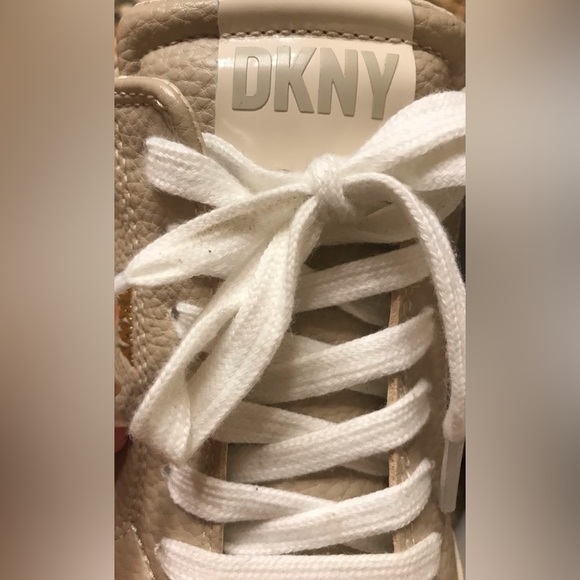 DKNY Nala Leather & Suede Tan/White Sneakers - Size 7M - Picture 13 of 15